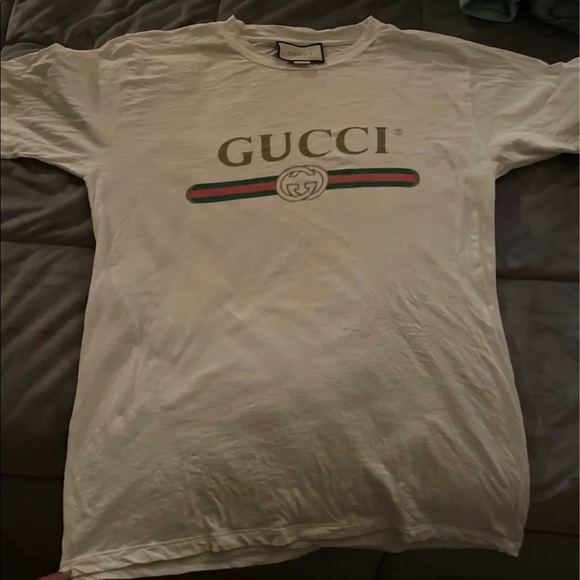 gucci oversized logo t shirt